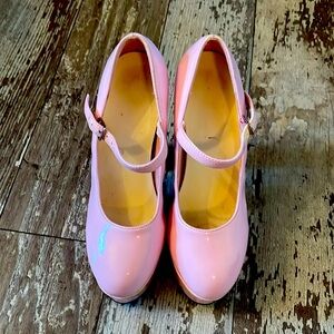 Ladies costume platform shoes